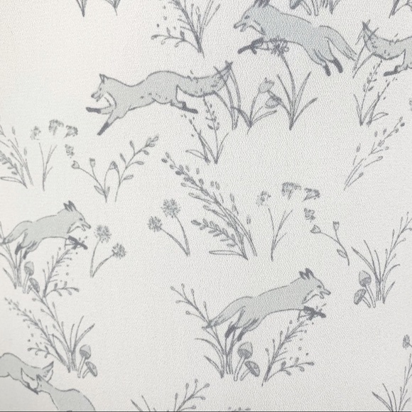 LC Lauren Conrad Fox Print Sleeveless Blouse - Picture 3 of 12